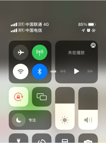 华州苹果手机维修分享iPhone双卡信号解决办法 